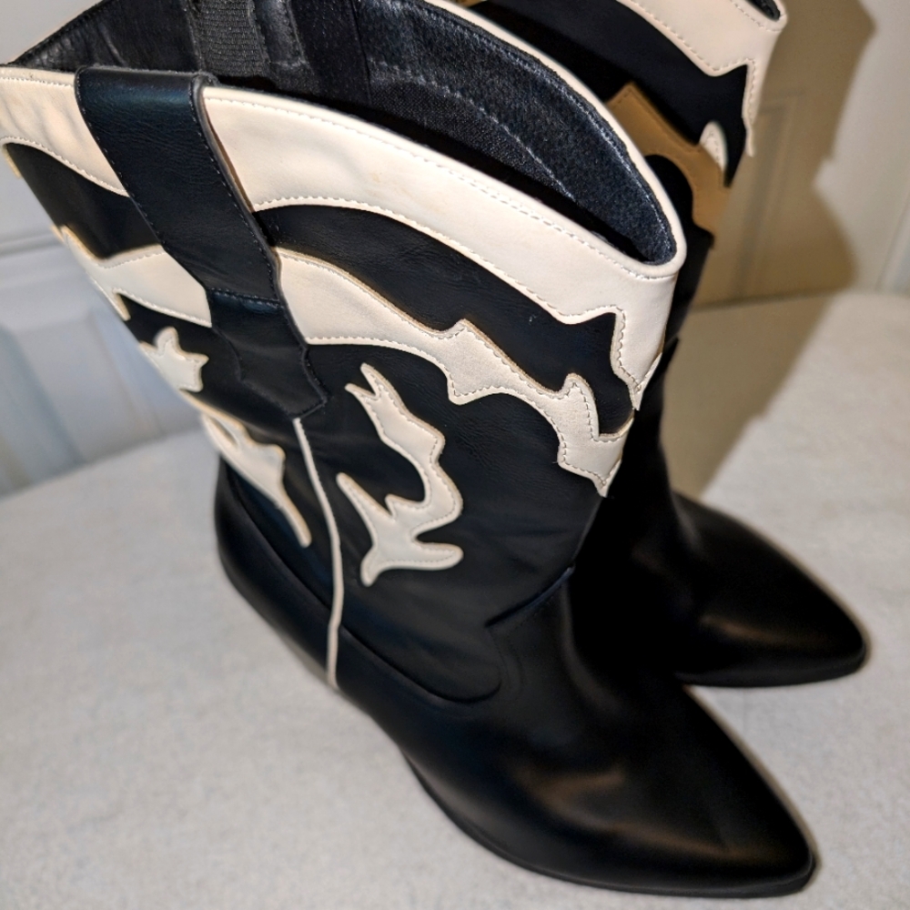 Midcalf boots